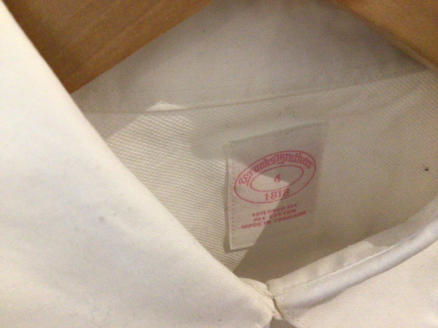 Consignment 0529-31 White cotton shirt. Sz. 4