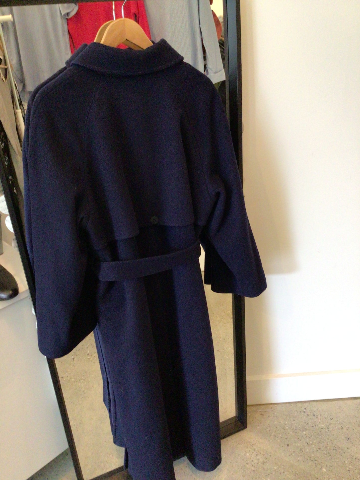 Consignment 4542-01 Vintage Novelti navy wool lined coat sz 16
