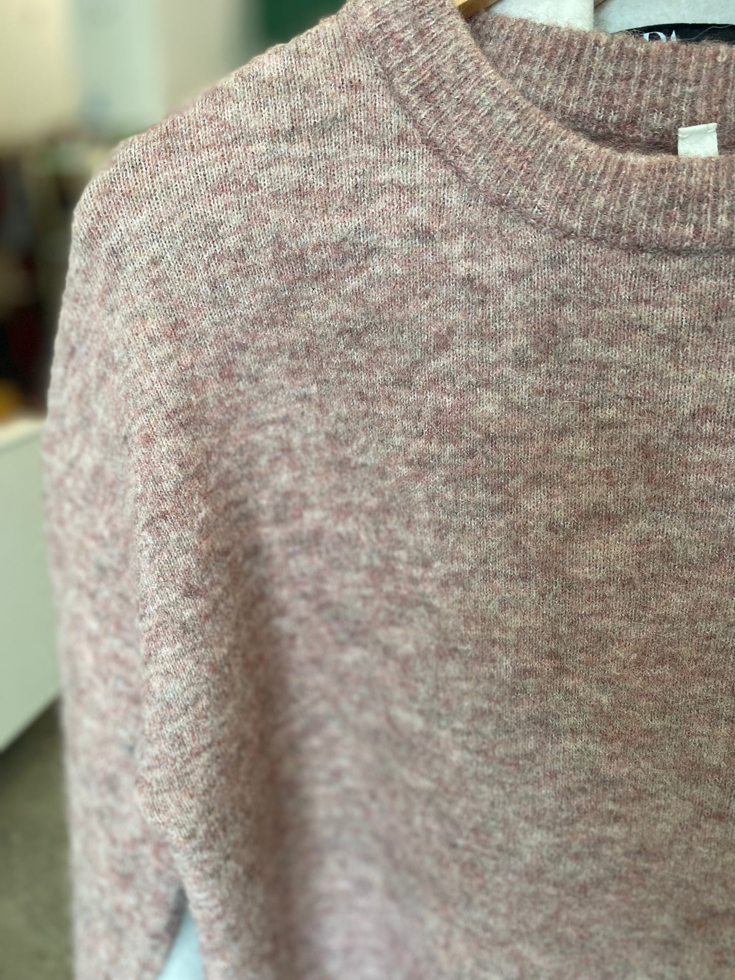 Consignment 1141-04 The Group Babaton light purple crewneck sweater sz S. Nylon/acrylic/alpaca/wool/elasthane
