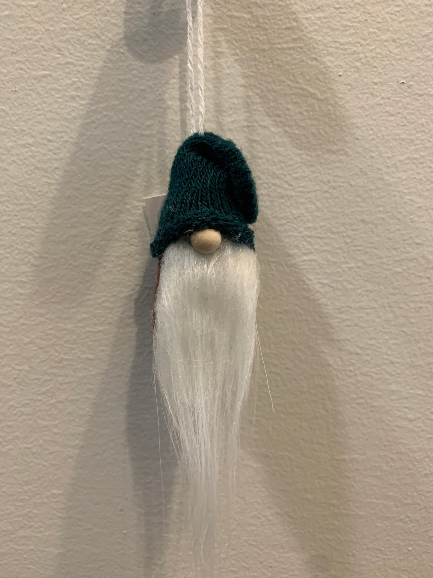 Pink Pebble Designs - Hanging Christmas Gnomes