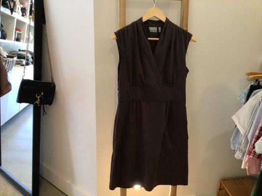 Consignment 8432-21	Athleta. Dress. Sz. 6