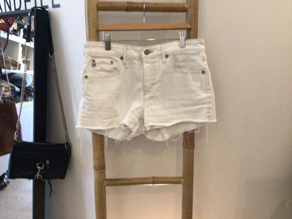 Consignment 4657-03	AG. White jeans. Sz. 27