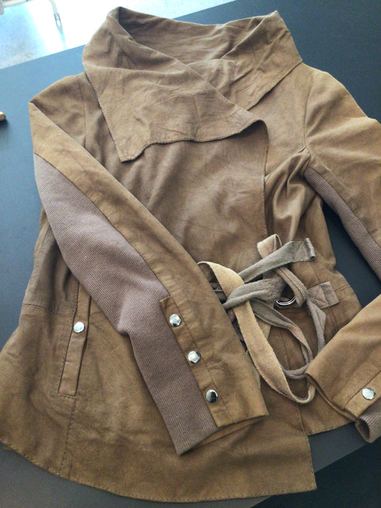 Consignment 1824-29 Suede jacket. Size S/M.