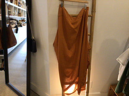 Consignment 7255-04	Biasa. Brown linen skirt. Sz. M/L