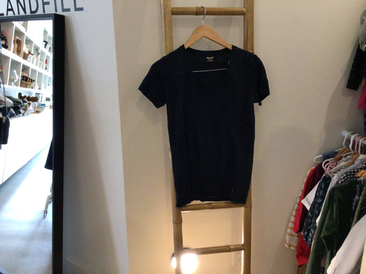 Consignment 1723-06	Madewell. Sport t-shirt. Sz. XS