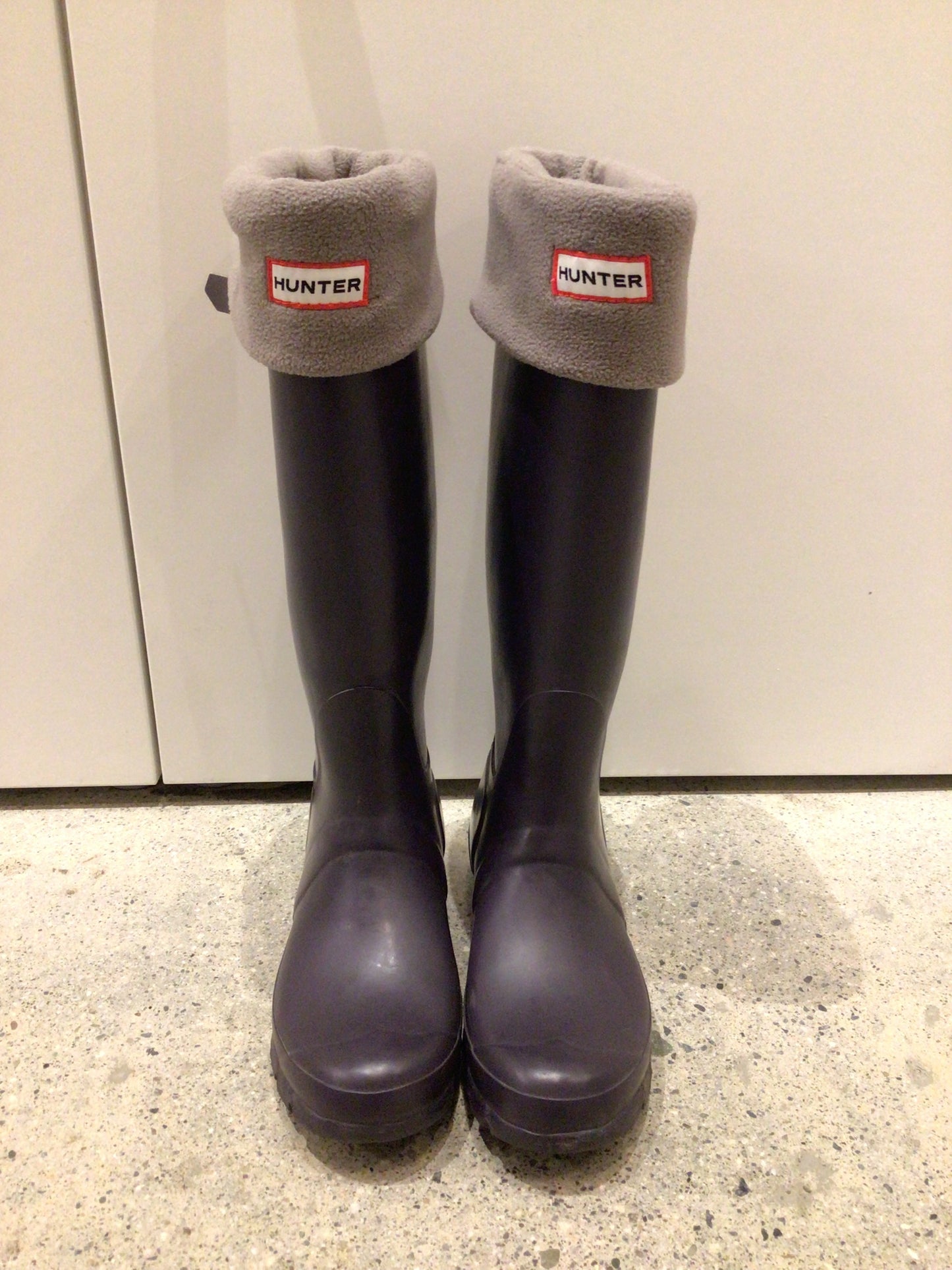 Consignment 8006-64 Hunter Wellies including fleece liners. Size 38.