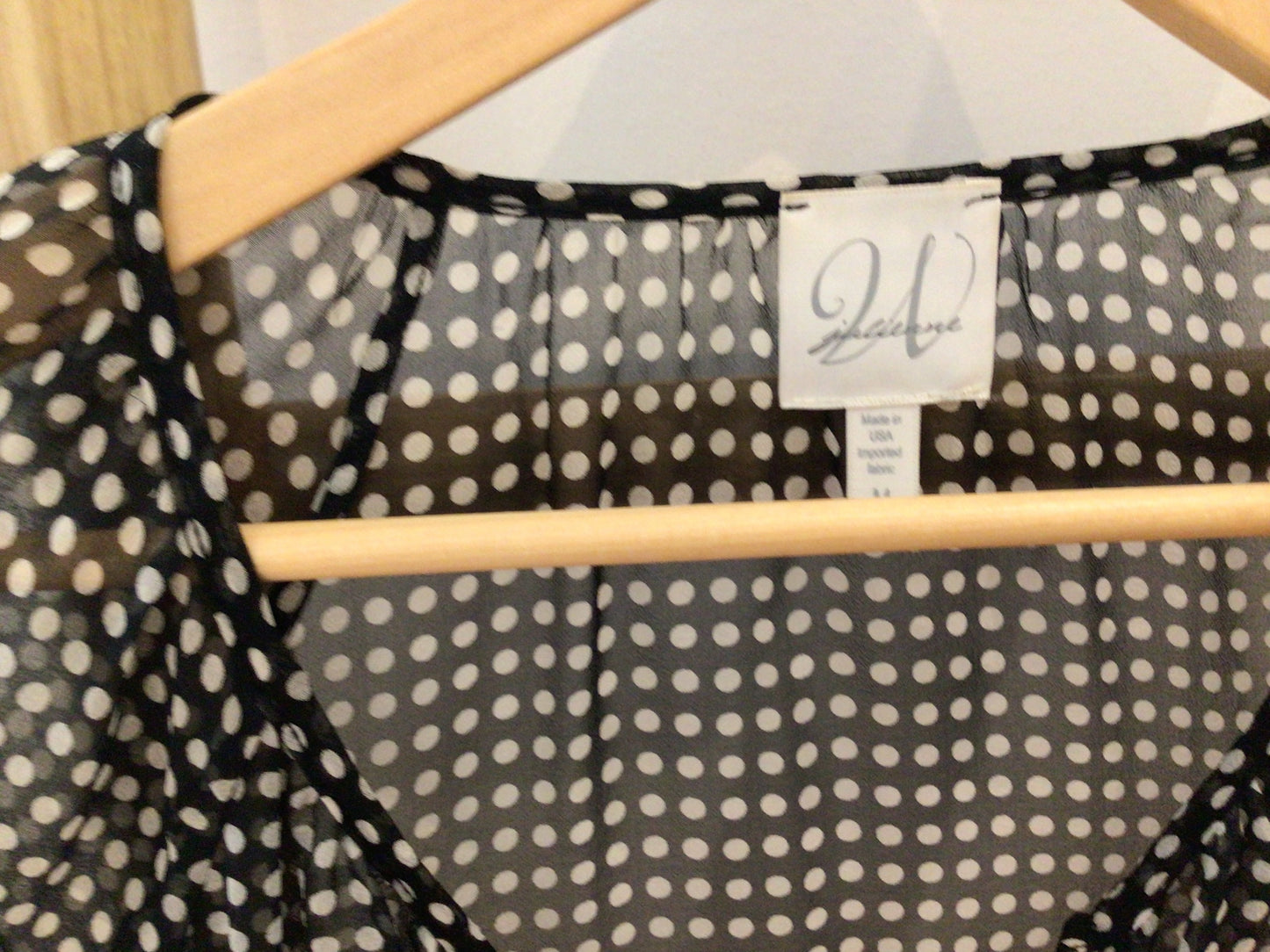 Consignment 2710-8	Julienne sheer polka dot shirt. Size M.