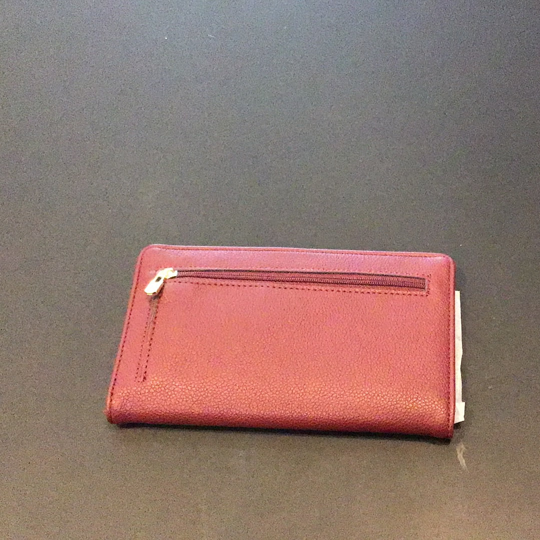Consignment 7247-13	Lark & Ives. Wallet. Brown