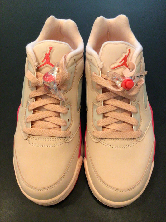 Consignment 9802-02 Nike Air Jordan 5 Retro Low. Size 7 women’s. New in box.