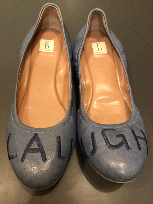 Consignment 7247-10 Ellen Degeneres leather ballet flats 'laugh'. Blue. Size 8M.