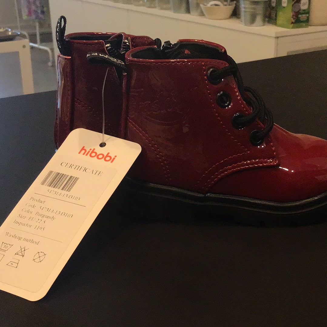 Consignment 2635-03 hibobi Comfy Kids burgundy patent boots sz EU 22.5