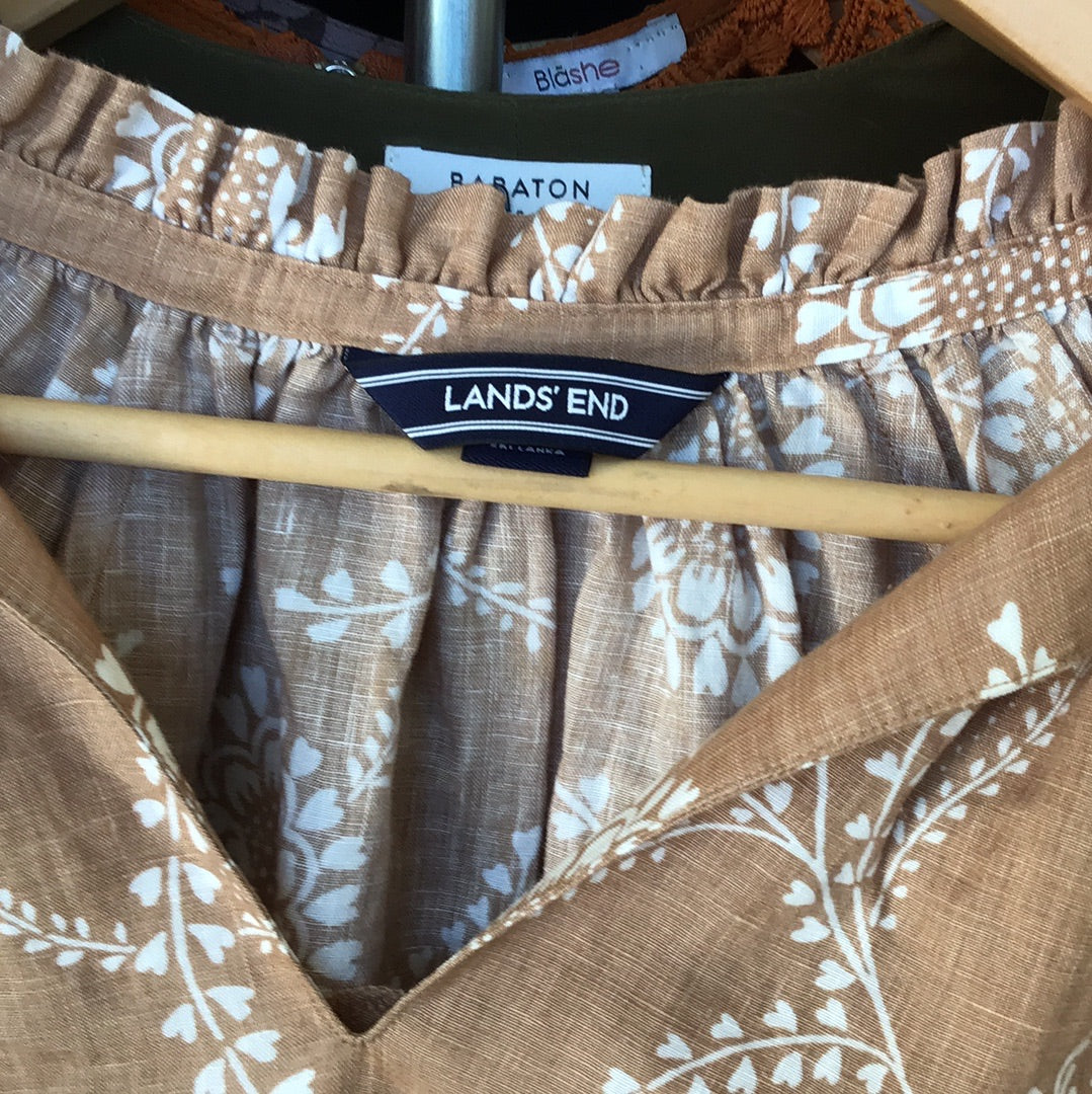 Consignment 7805-10 Lands End beige blouse sz M