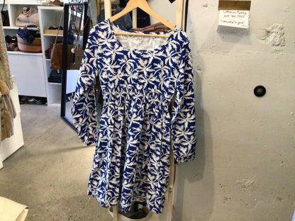 Consignment 7805-39	Kayce Hughes. Cotton dress. Sz.10