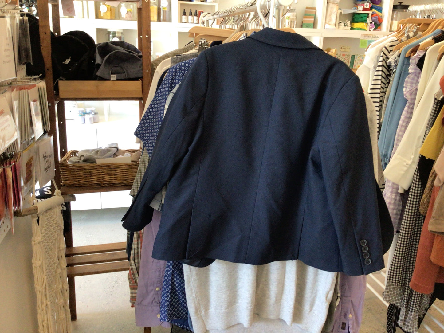 Consignment 5885-27	Zara. Navy blue kid blazer.Sz.7 (122cm)