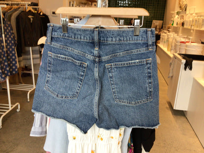 Consignment 2513-08	Gap. Jeans Shorts sz 27