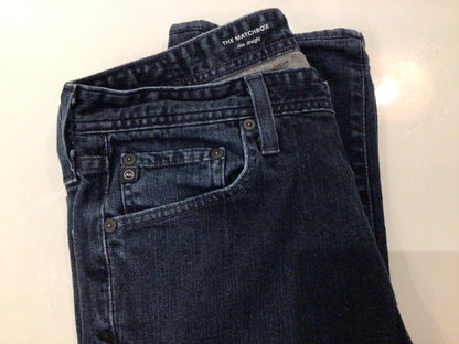 Consignment 4581-07 AG The Matchbox Men's blue jeans. Sz 33.