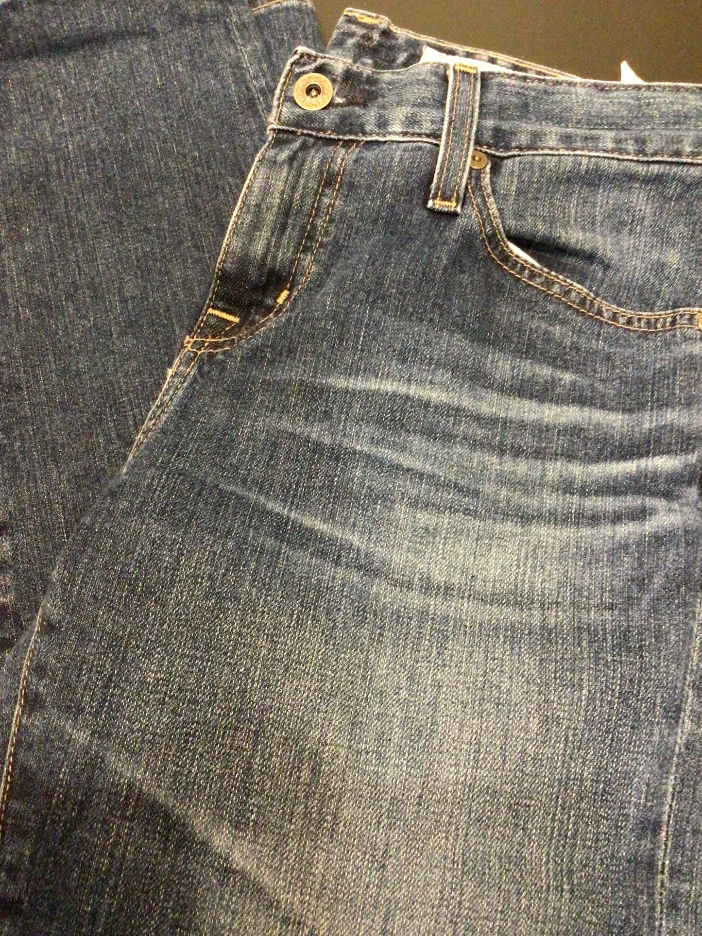 Consignment 5885-22 AG Denim Jeans. Ex-boyfriend slim. Sz 25R