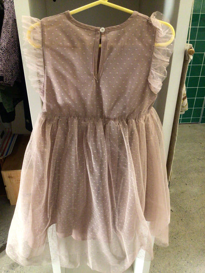 Consignment 7819-01 Creamie, child’s mesh dress. Size 5.