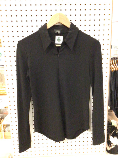 Consignment 4314-62 Theory, black long sleeved half zippered shirt. Size S.