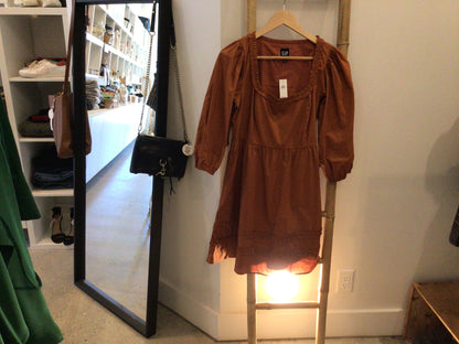 Consignment 2422-05	GAP. Brown dress. Sz. 4