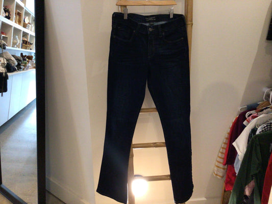 Consignment 4621-10	Banana Republic. Jeans. Sz. 27