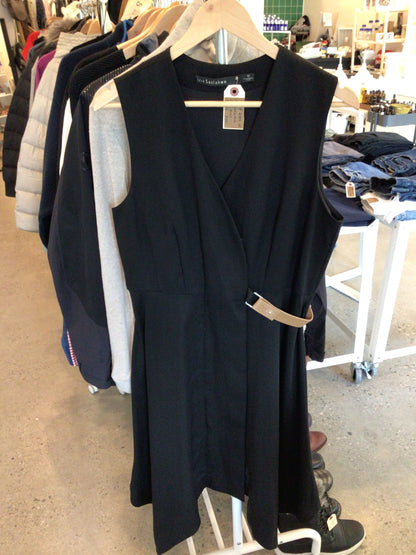 Consignment 4903-28 Iris Setlakwe black dress with leather belt. Size 12.