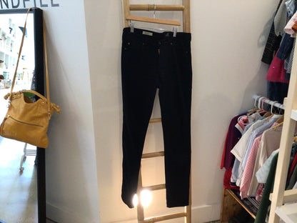 Consignment 2710-5	AG black jeans. Size 28R.