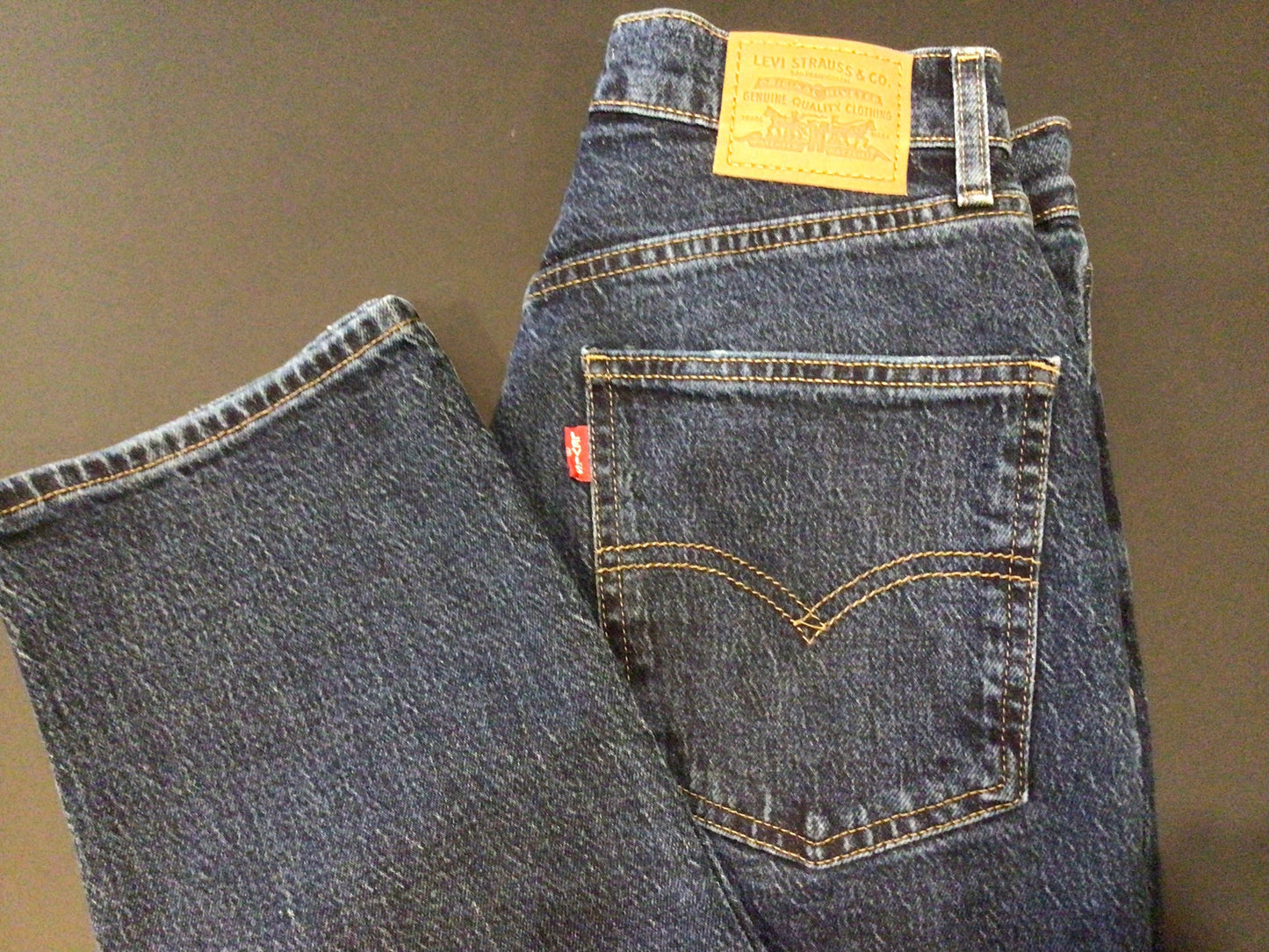 Consignment 3342-64 Levi's. 70’s high slim straight leg.  Size 29.