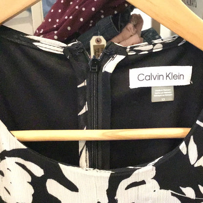 Consignment 9908-01	Calvin Klein. Black White dress. Sz. 12