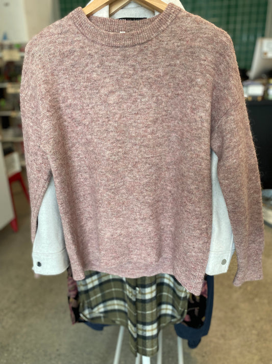 Consignment 1141-04 The Group Babaton light purple crewneck sweater sz S. Nylon/acrylic/alpaca/wool/elasthane