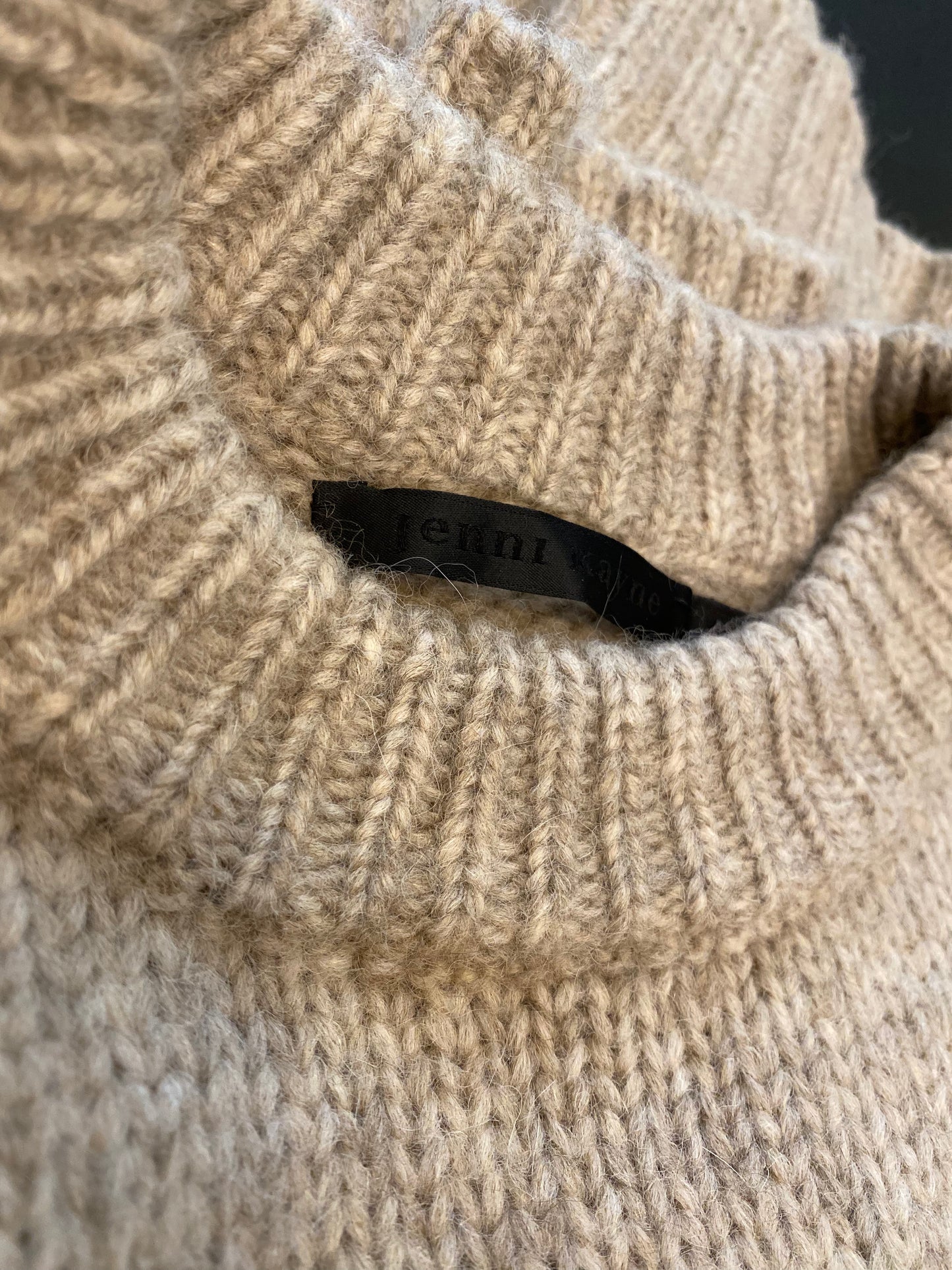 Consignment 1141-03 Jenni Kayne Oatmeal Cocoon Crewneck sweater sz M (alpaca, polyamide, wool)