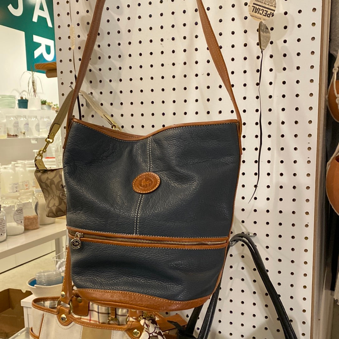 Consignment 0089-06 Los Robles Polo Time blue/tan leather shoulder bag.